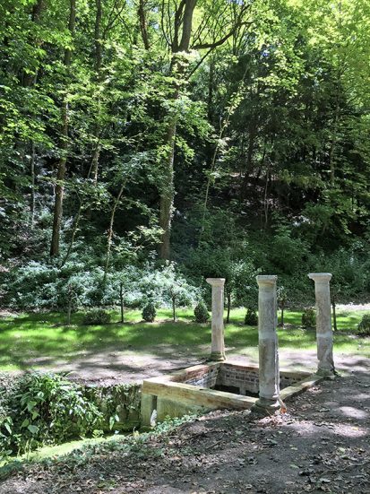 source galoromaine dans un domaine de la renaissance